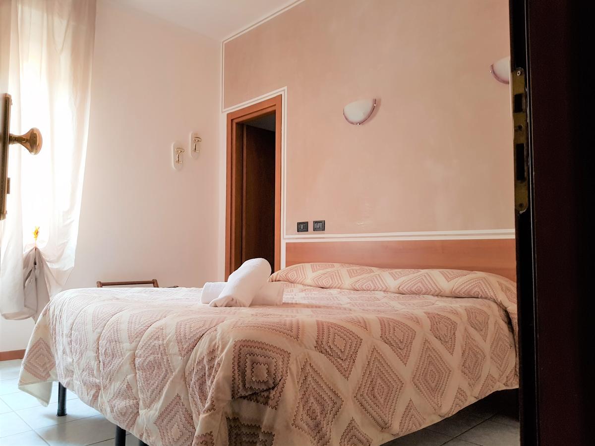 Hotel Marinoni Lomazzo Exteriér fotografie